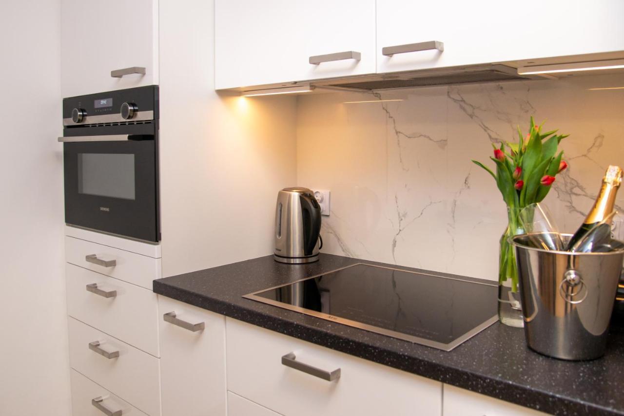Maya'S Flats & Resorts 49 - Spacious 3 Rooms Apartment In Szafarnia גדנסק מראה חיצוני תמונה