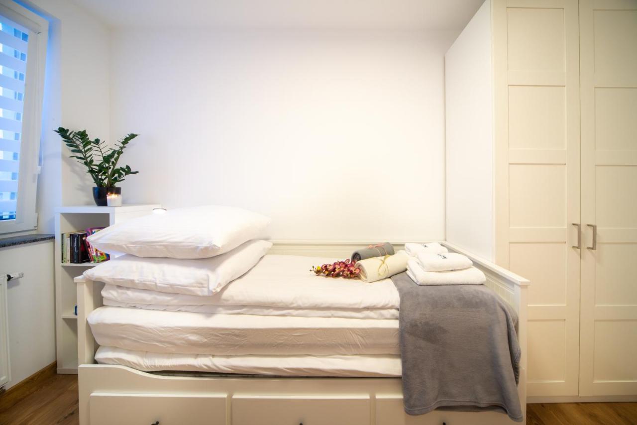 Maya'S Flats & Resorts 49 - Spacious 3 Rooms Apartment In Szafarnia גדנסק מראה חיצוני תמונה