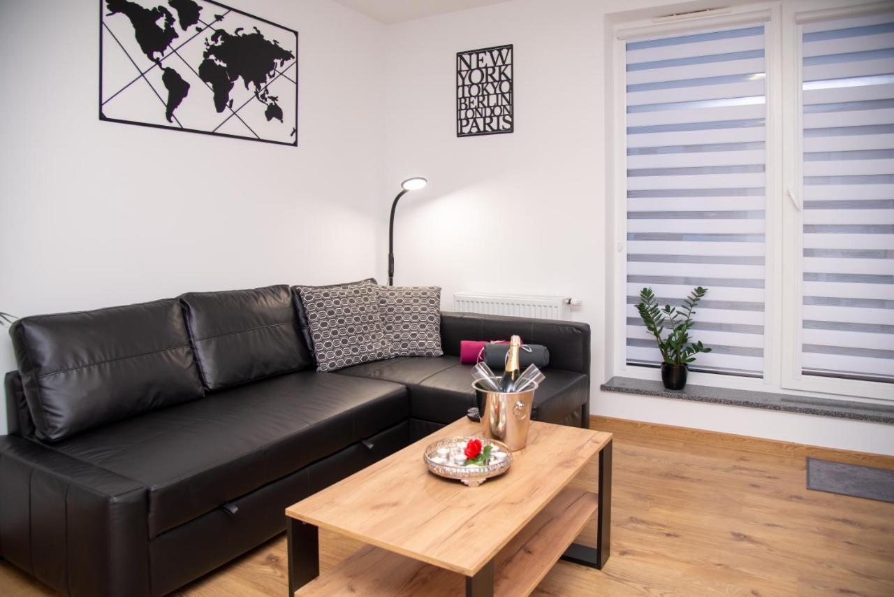 Maya'S Flats & Resorts 49 - Spacious 3 Rooms Apartment In Szafarnia גדנסק מראה חיצוני תמונה