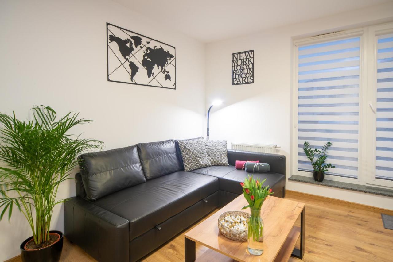 Maya'S Flats & Resorts 49 - Spacious 3 Rooms Apartment In Szafarnia גדנסק מראה חיצוני תמונה